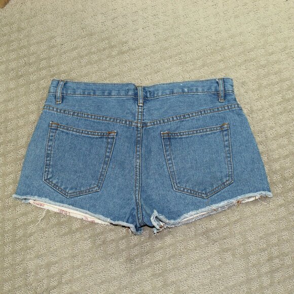 Forever 21 USA Flag Front Fray Cuffed Cotton Blue Jean Shorts Size 29 - Picture 2 of 4